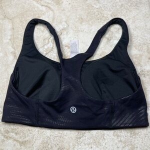 Lululemon Wunder Train Sports Bra Foil Size 6